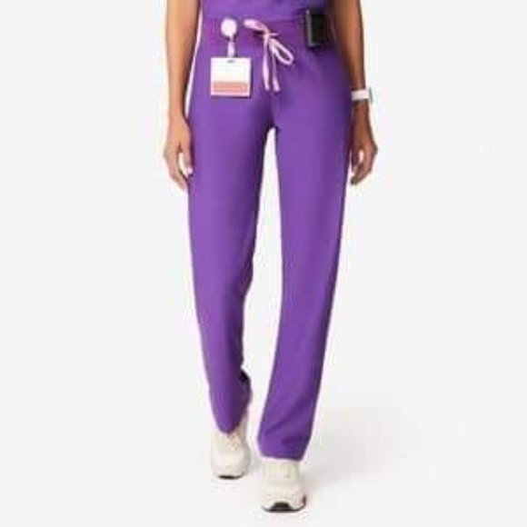 ISO FIGS SCRUBS SIZE XL